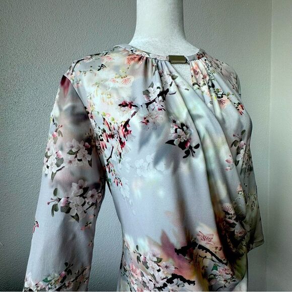Calvin Klein Y2K Top Floral Ruched Split Neck Stretch Shirt - Picture 5 of 16